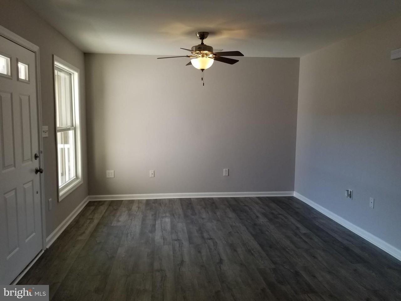 10 Sophie Ln - Photo 5 of 15