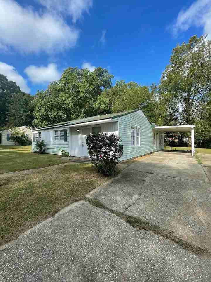 3465 Dundale Rd - Photo 2 of 23