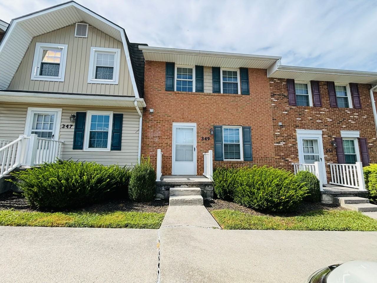 349 New Kent Road - Photo 2 of 25