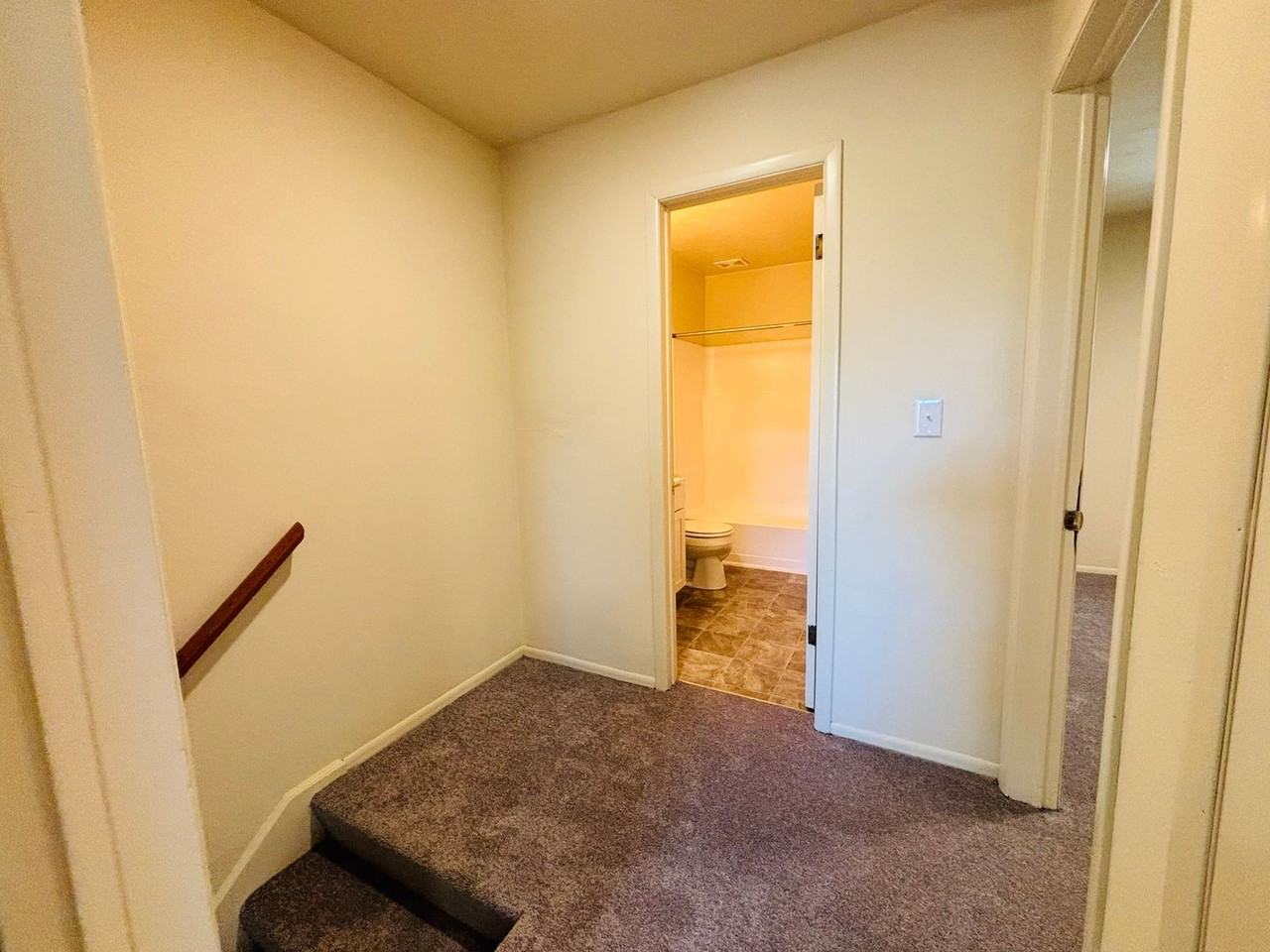 349 New Kent Road - Photo 5 of 25