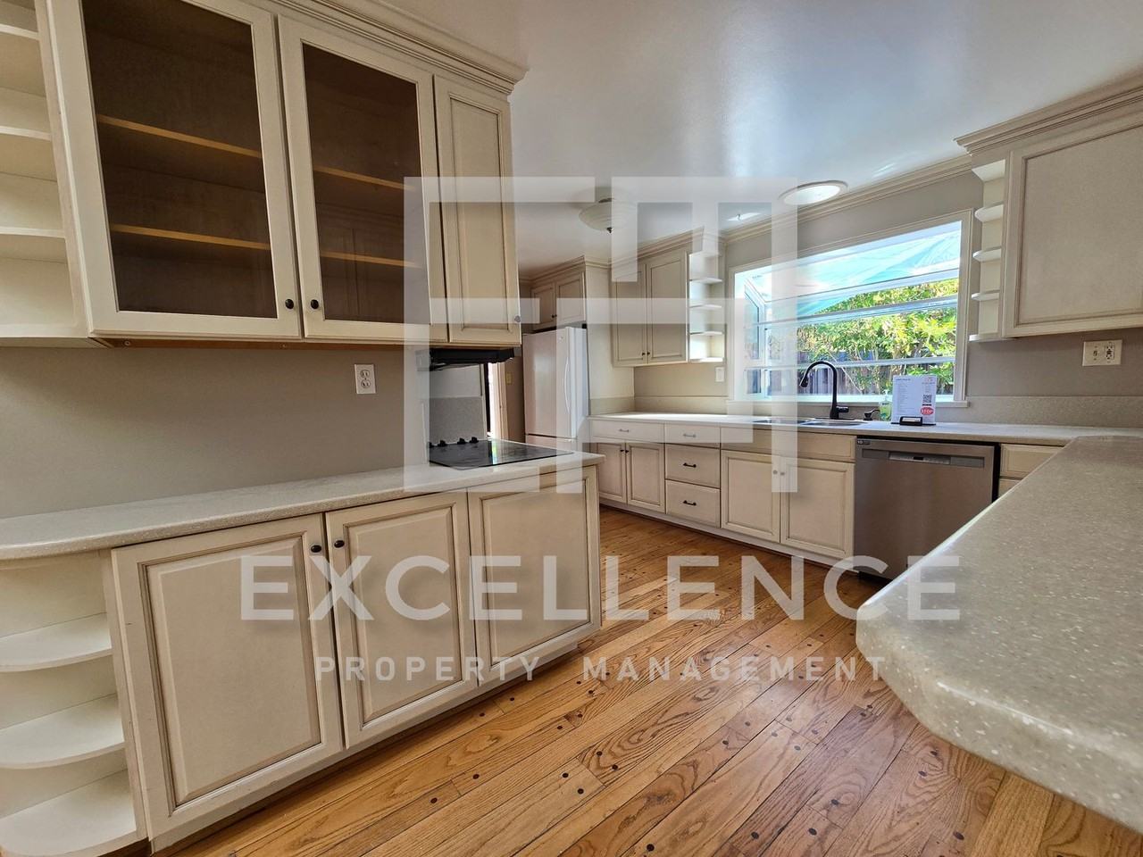 12665 Gina Ct - Photo 3 of 19