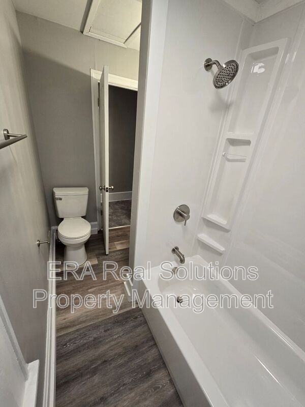 602 Seymour Ave - Photo 2 of 17