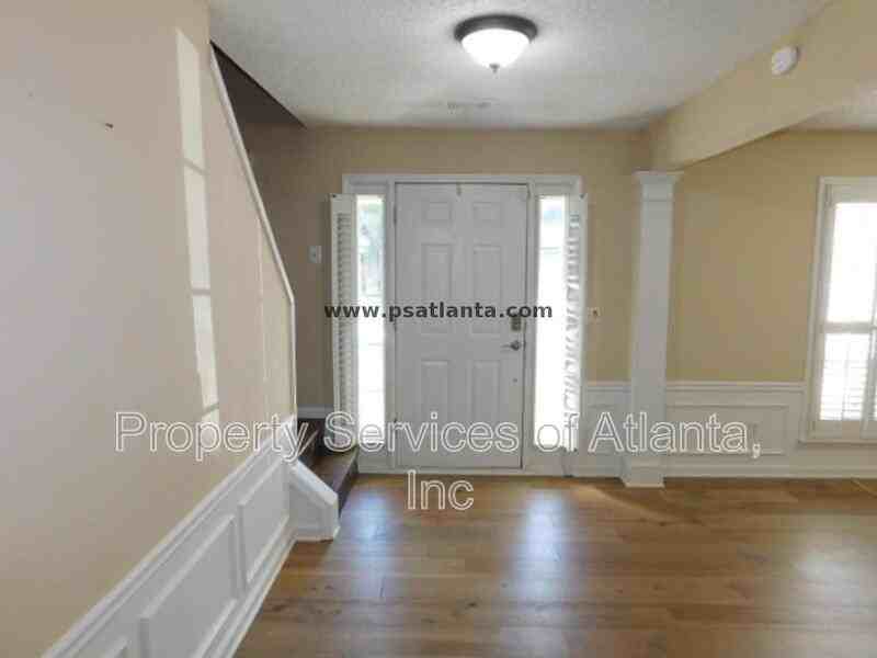 4701 Bankside Way - Photo 3 of 32
