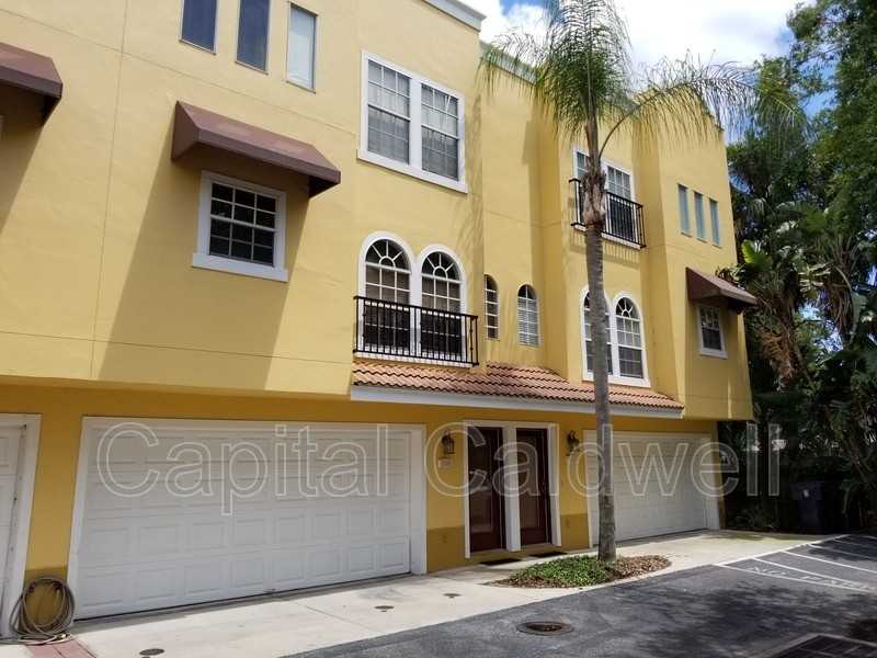 3310 Las Campos Place