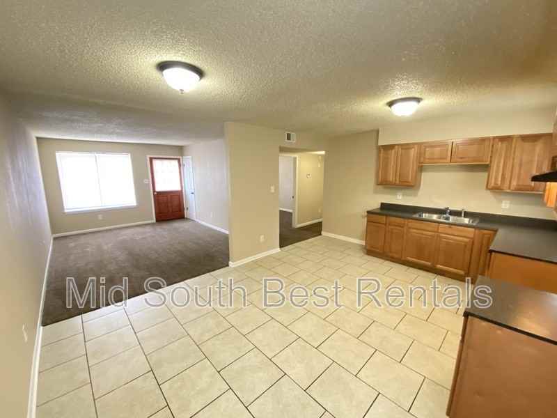 5360 Clinchport Cir - Photo 3 of 8