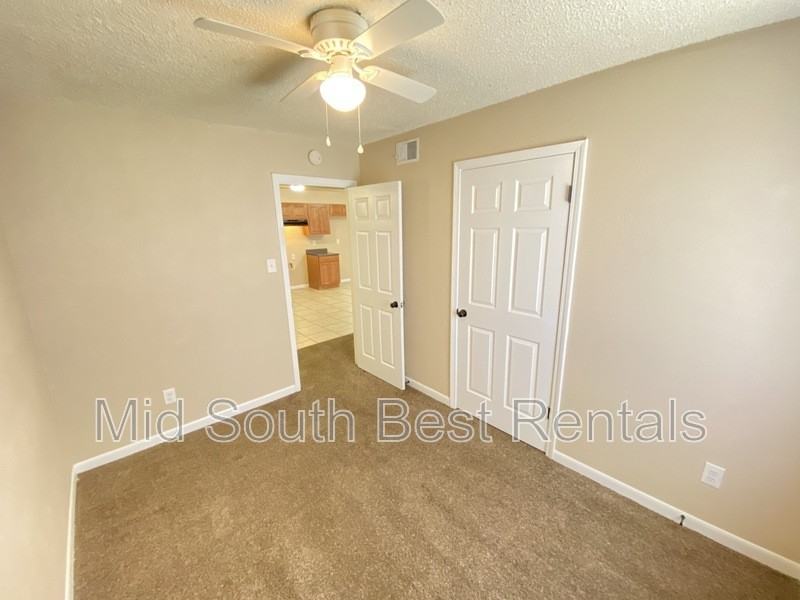 5360 Clinchport Cir - Photo 4 of 8