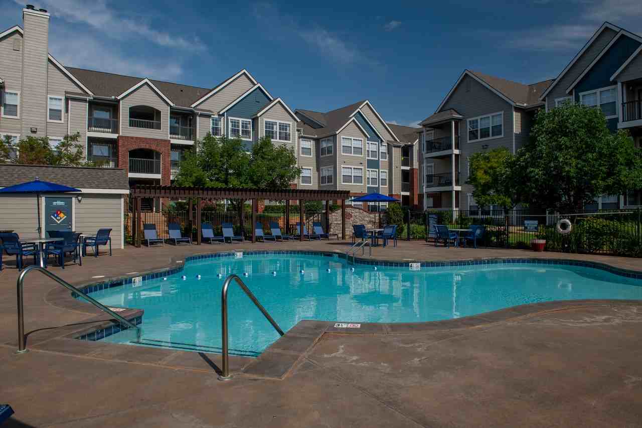 Fountain Lake - Photo 7 of 15