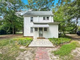 727A Richmond Rd - Photo 1 of 1