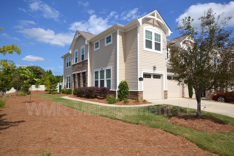 1118 Glen Marley Dr - Photo 3 of 47