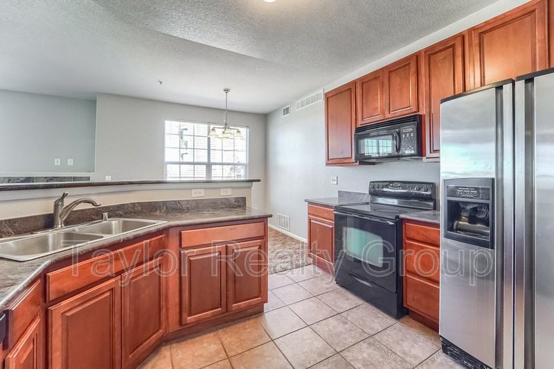 2855 Blue Sky Cir #3-202 - Photo 4 of 22