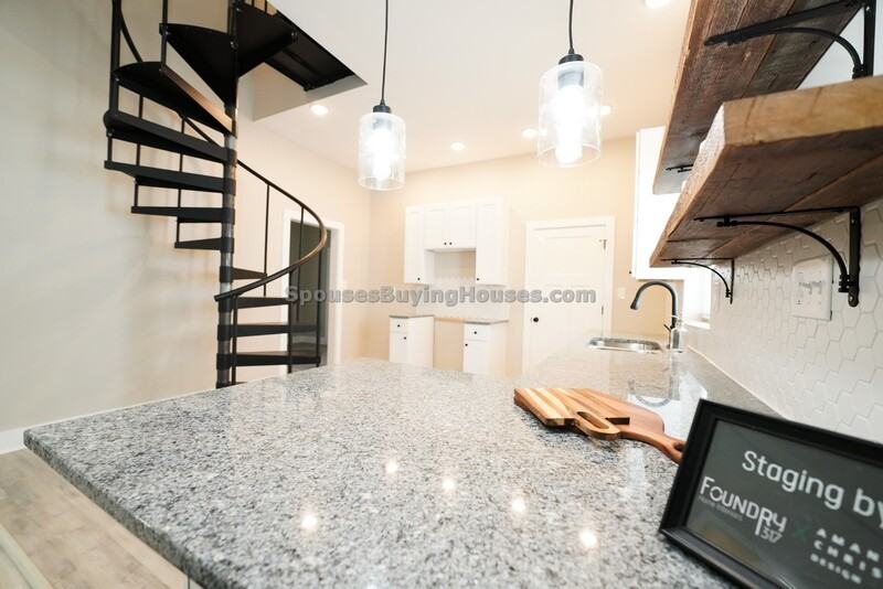 2105 Lexington Ave - Photo 6 of 23