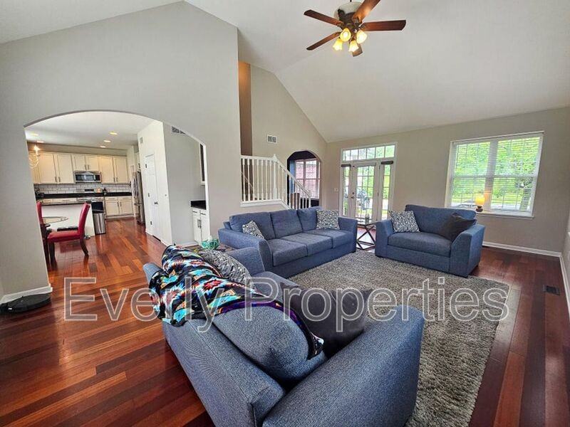 2045 Meagans Way - Photo 3 of 42