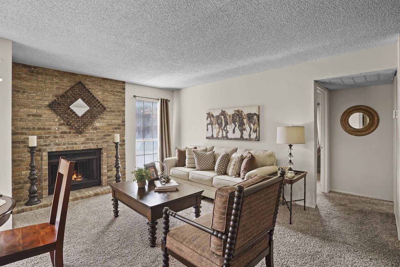 High Ridge Apts. - Photo 6 of 18