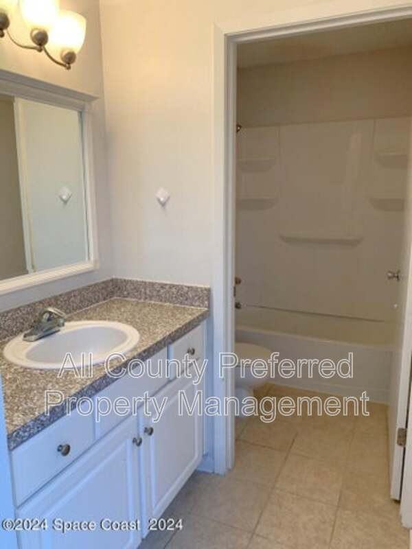 3575 Sable Palm Ln #C - Photo 6 of 6