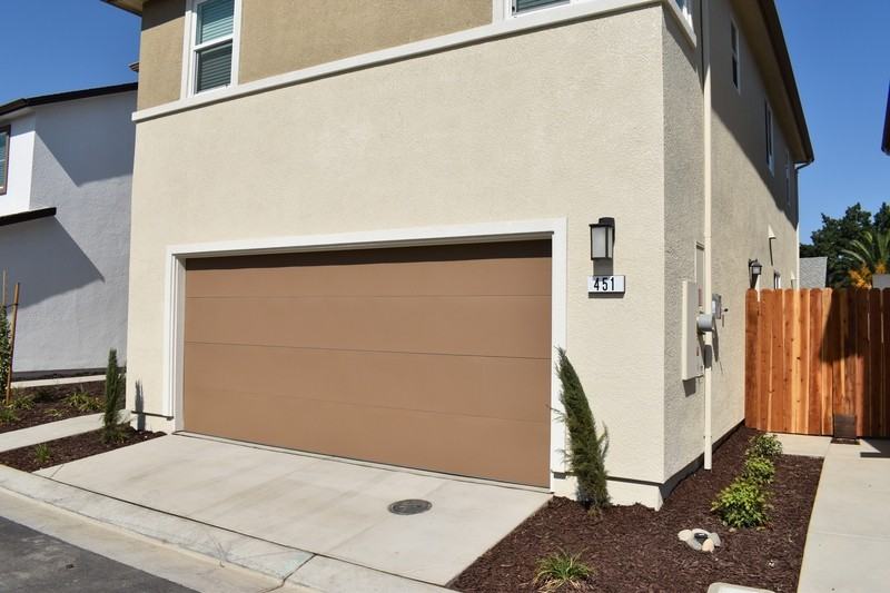 451 Peppercorn Dr - Photo 2 of 42