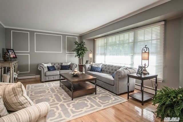 23 Moore St - Photo 3 of 20