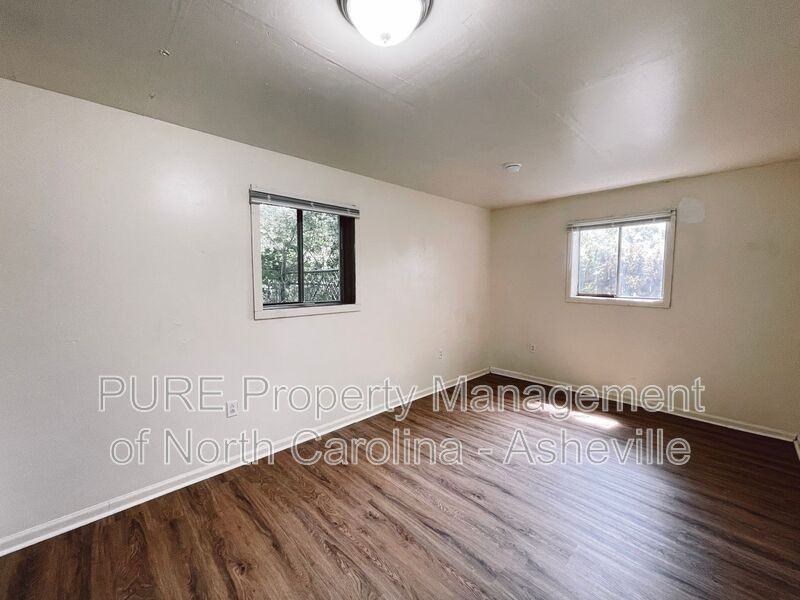 509 N Louisiana Ave - Photo 5 of 9