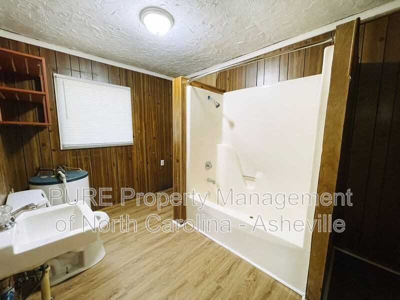 509 N Louisiana Ave - Photo 7 of 9