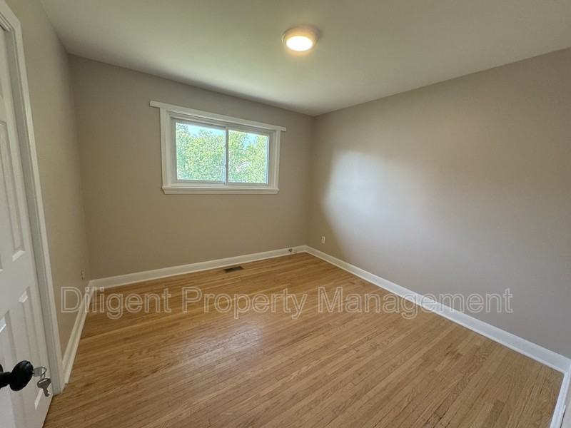 1209 Trentway Vista #2 - Photo 3 of 38