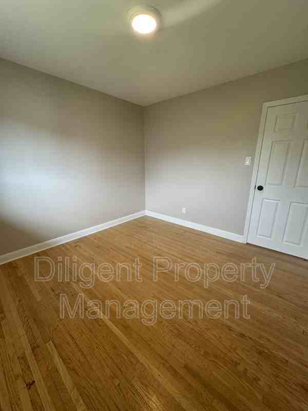 1209 Trentway Vista #2 - Photo 6 of 38