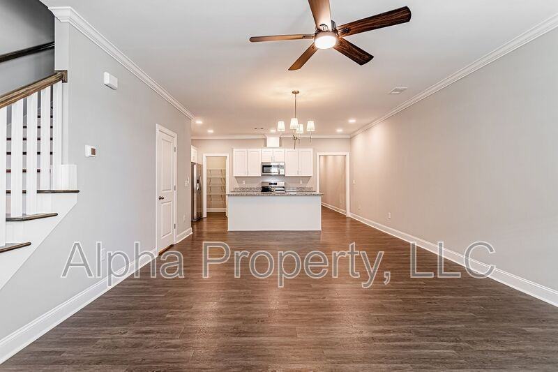 18 Alderly Way - Photo 2 of 35