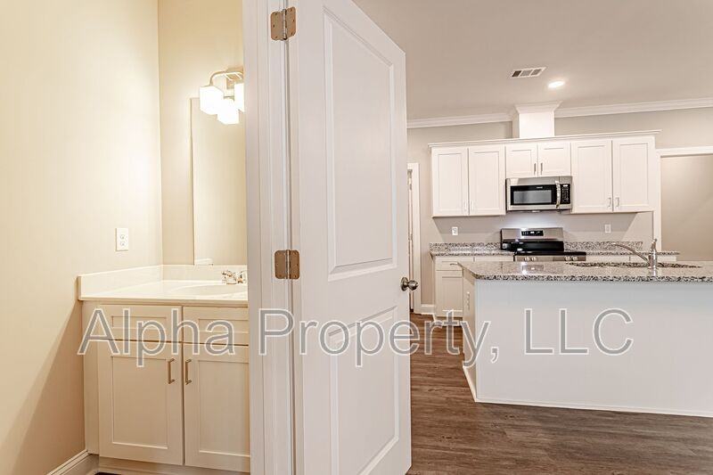 18 Alderly Way - Photo 5 of 35