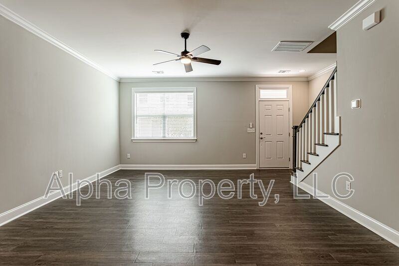 14 Alderly Way - Photo 7 of 35