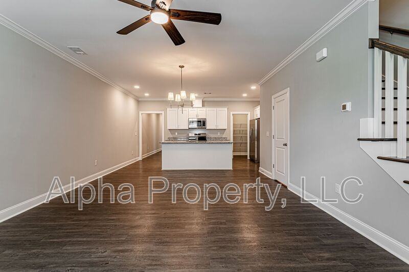 6 Alderly Way - Photo 2 of 35