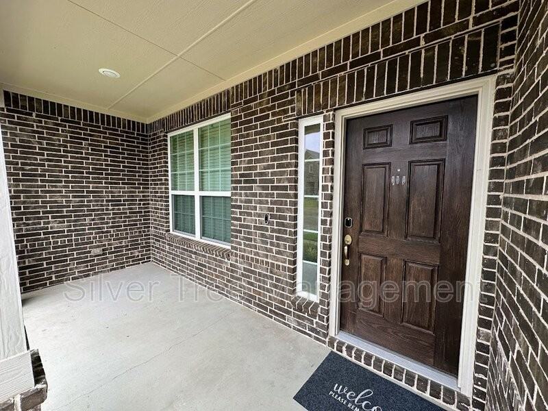 1104 Pinnacle Ridge Rd - Photo 3 of 45