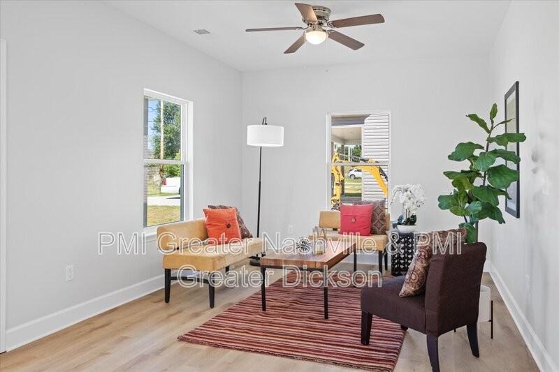 142 Eno Rd - Photo 3 of 17