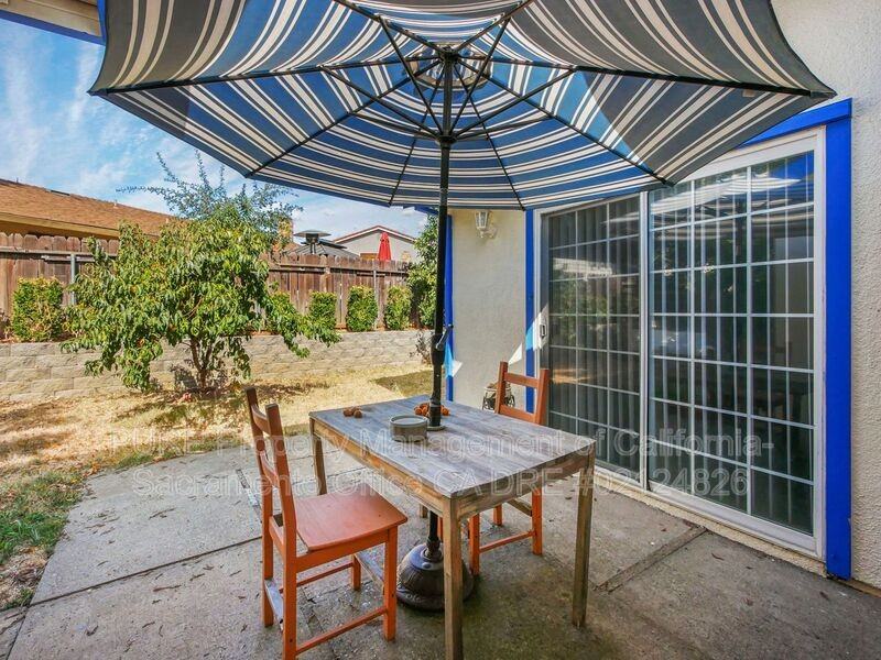 3308 Chiswell Way - Photo 2 of 40