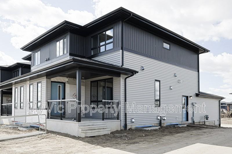 108 Greenfield Wynd - Photo 2 of 37