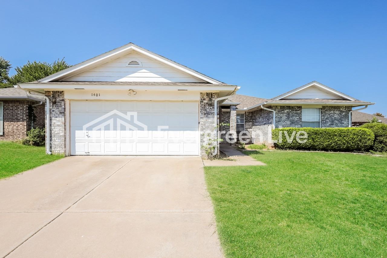 1401 Nottoway Dr - Photo 2 of 16