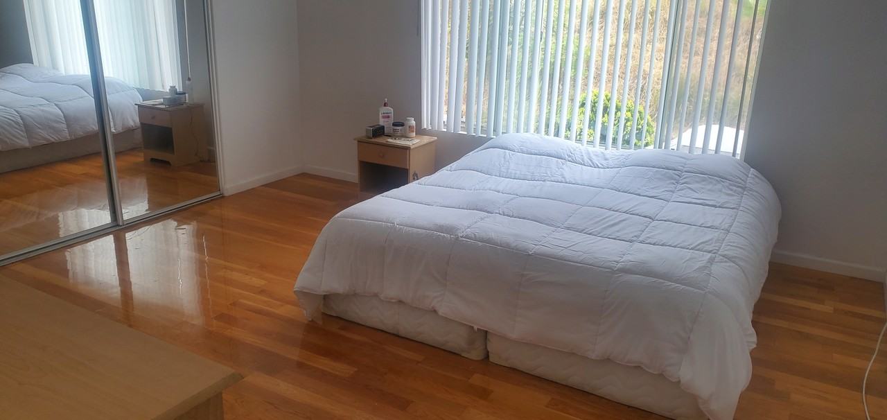 12153 Knoll Crest Place - Photo 2 of 6