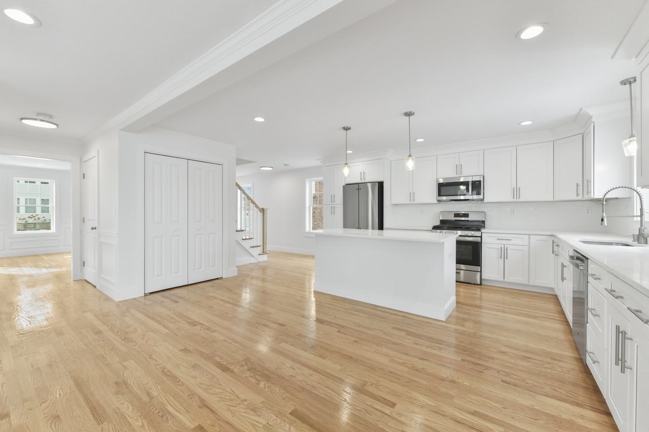62 W Milton St #NA - Photo 7 of 42