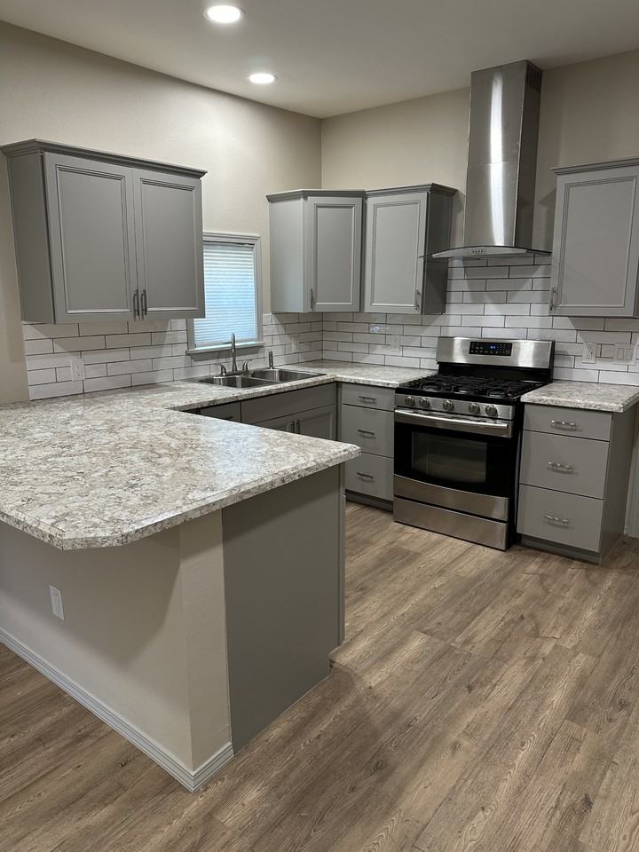 1210 N 8th St #NA - Photo 3 of 8