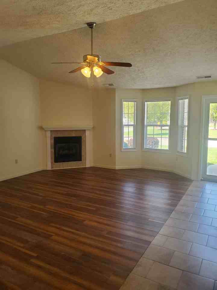 629 Franklin Ave #7 - Photo 2 of 11