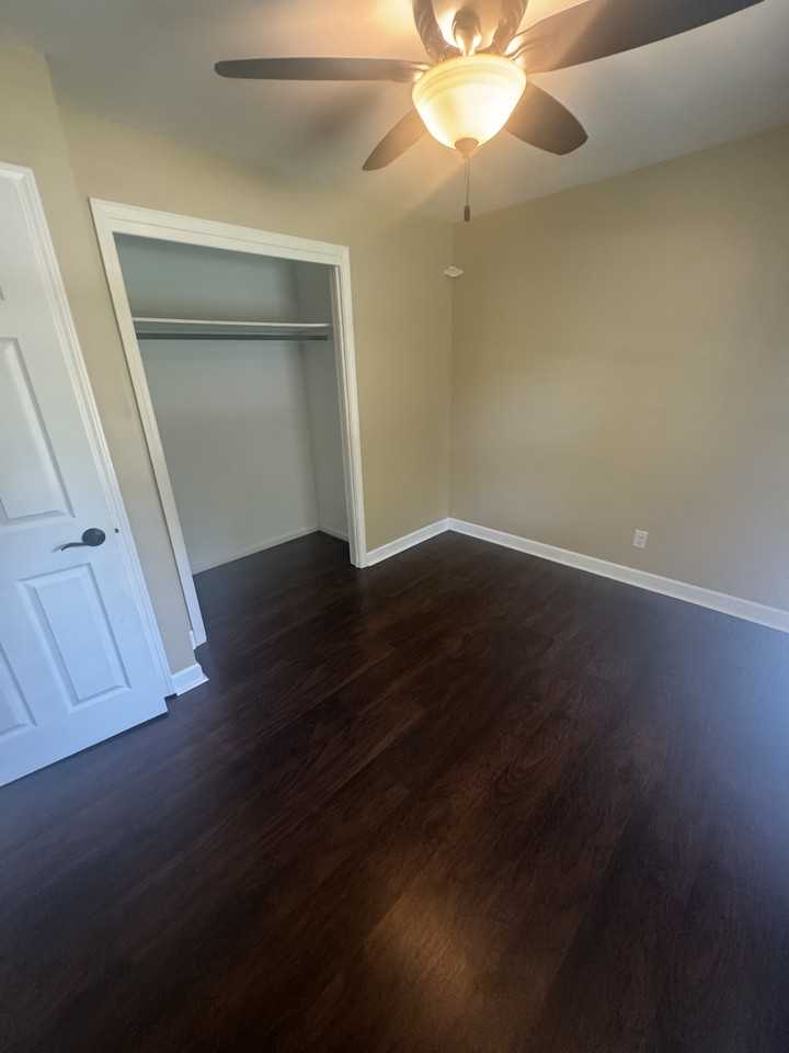 603 S Jefferson St #NA - Photo 3 of 11