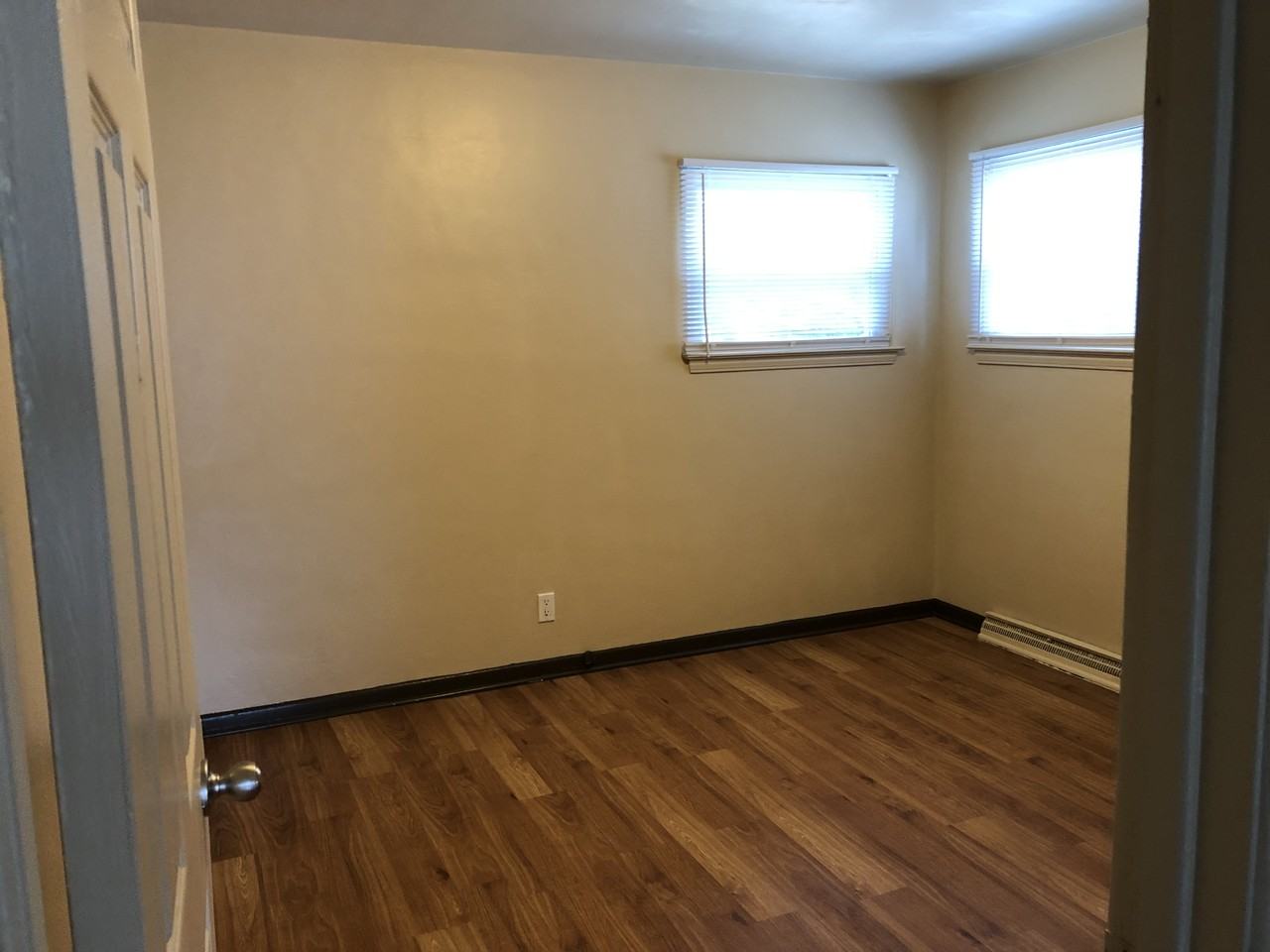 575 N Hagadorn Rd #NA - Photo 6 of 13
