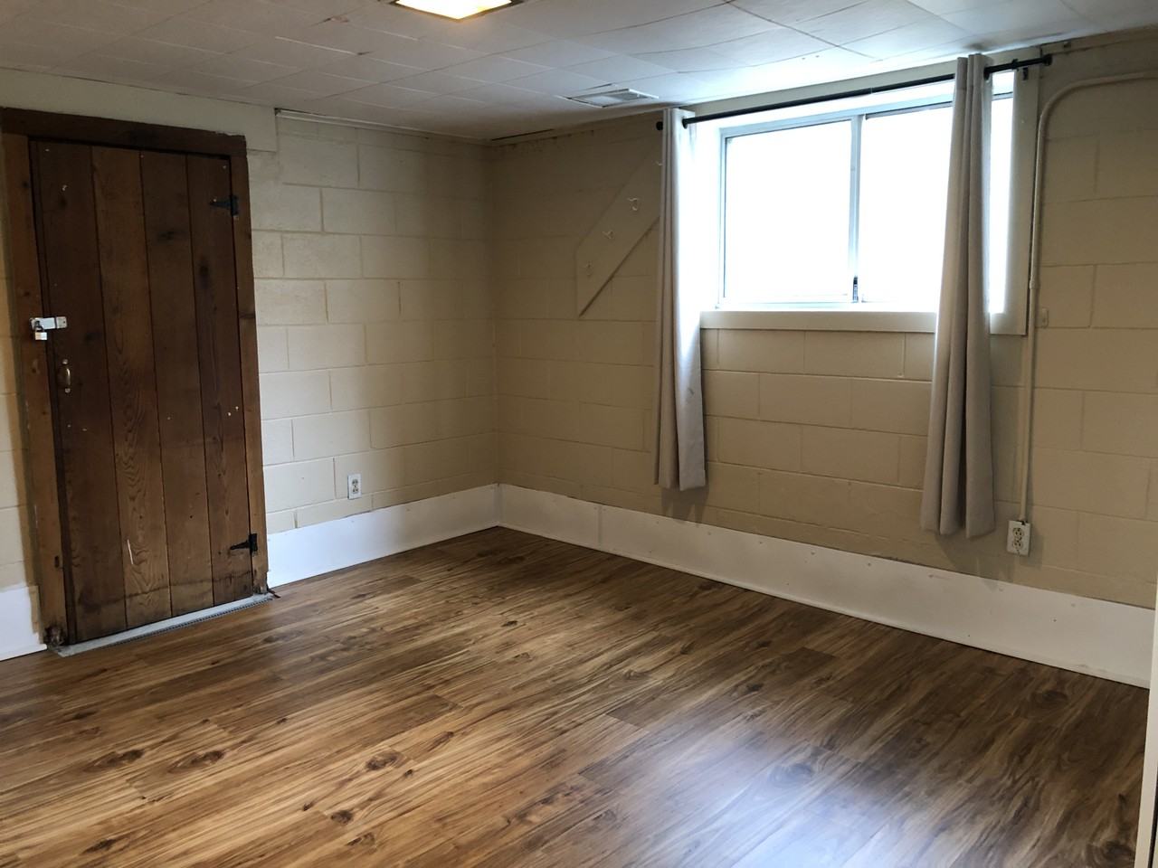 568 Cornell Ave #NA - Photo 5 of 17