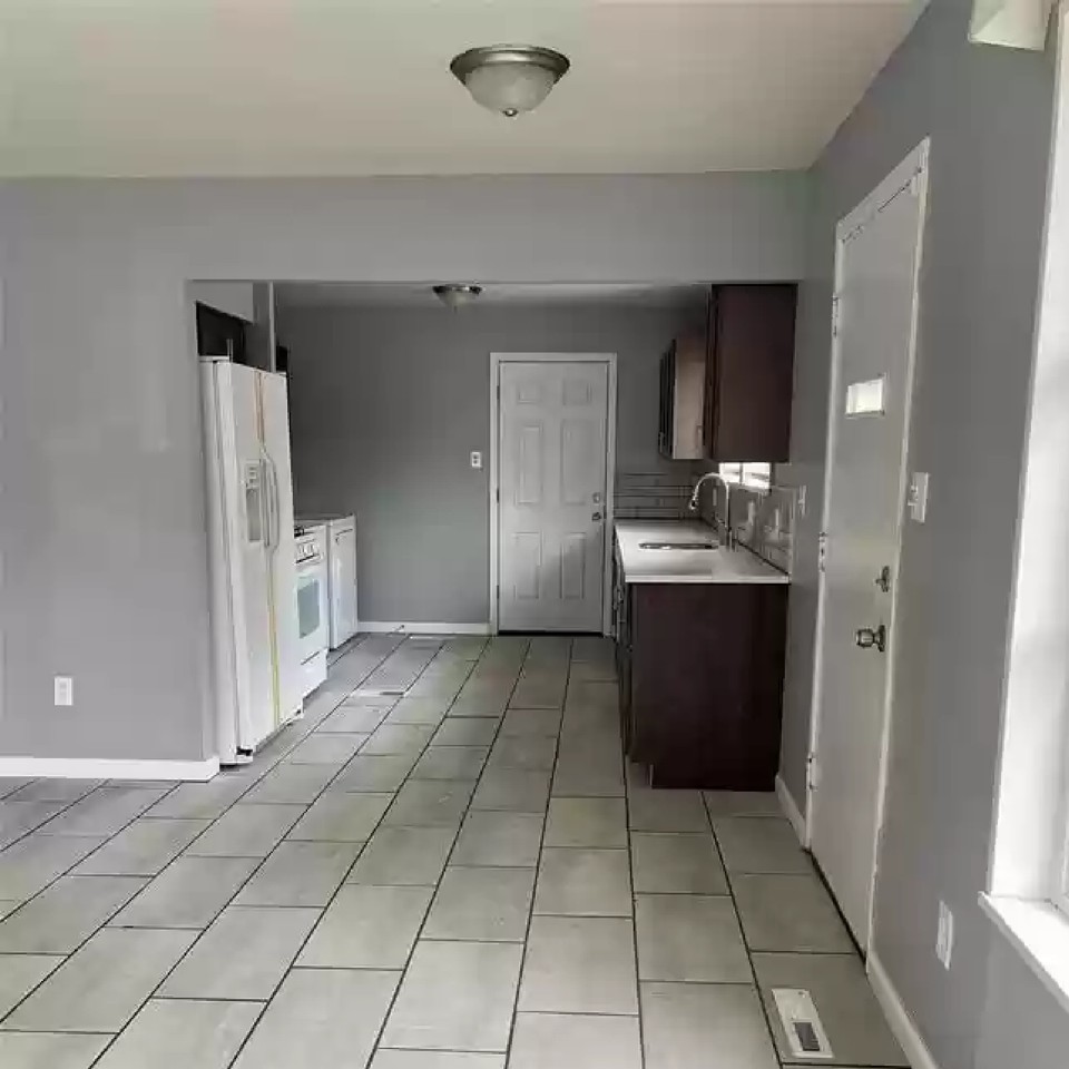 22001 Fern St #NA - Photo 5 of 15