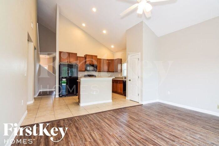 3203 Magnolia Meadows Dr - Photo 3 of 15