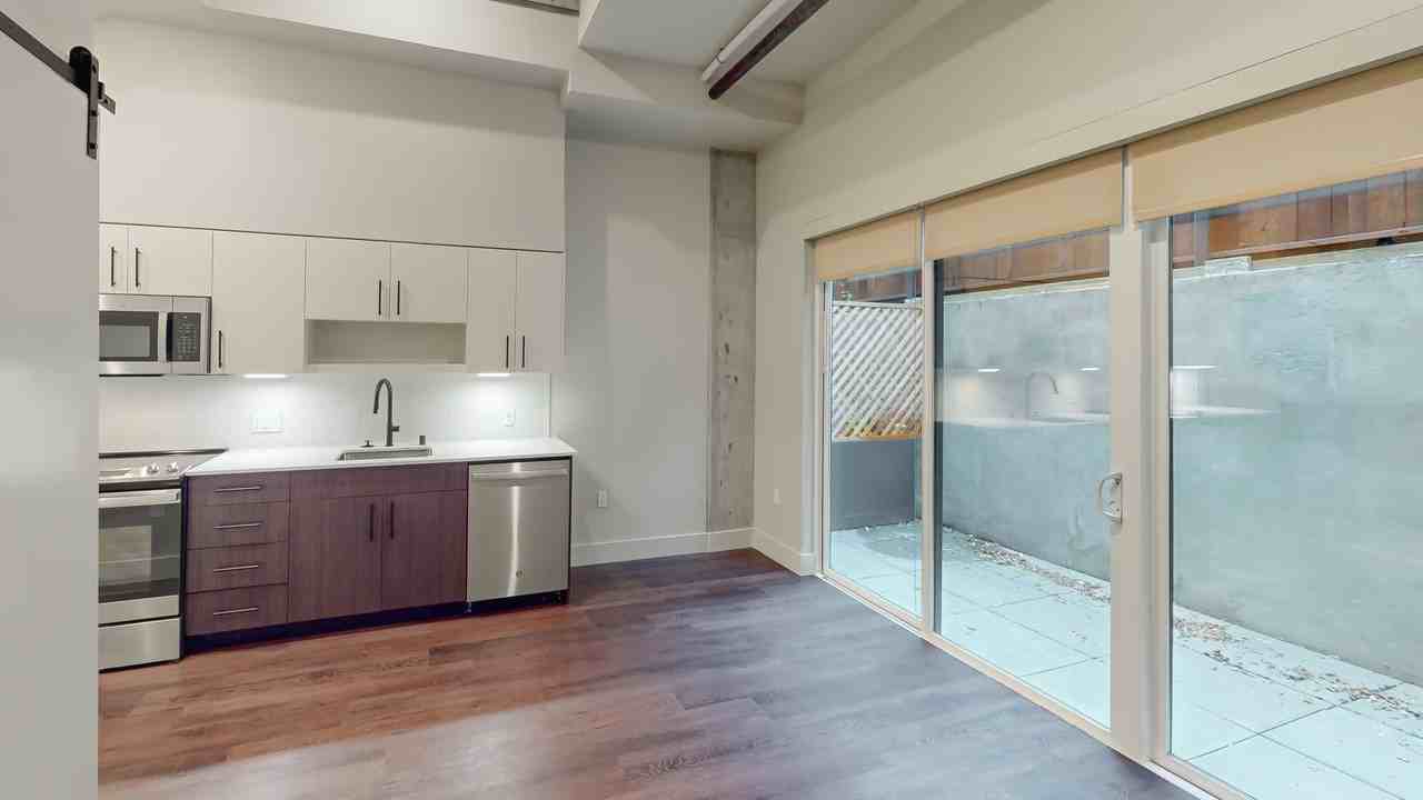 Capitol Hilltop Apartments - Photo 2 of 28