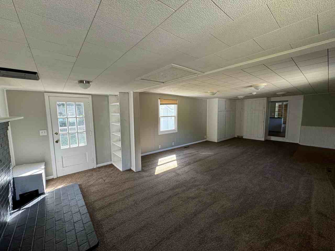 904 E Elkhart St - Photo 6 of 15