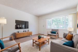 featured image of 1241 East 15th Street