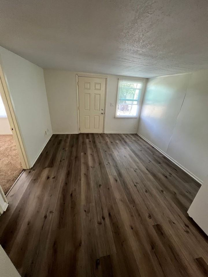 11184 San Lucas Dr #B - Photo 5 of 14