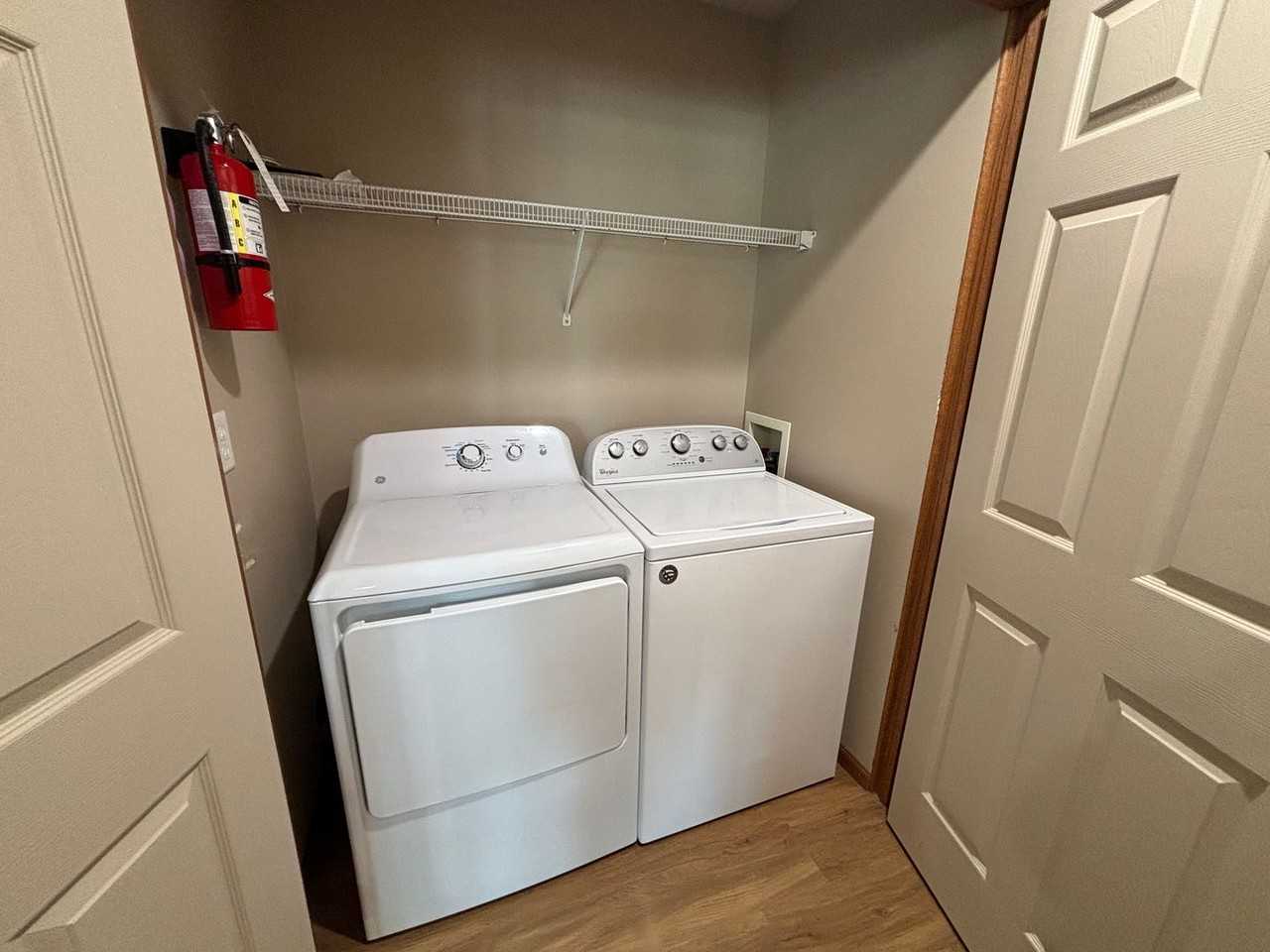 3418 Village Green Drive - Photo 7 of 19