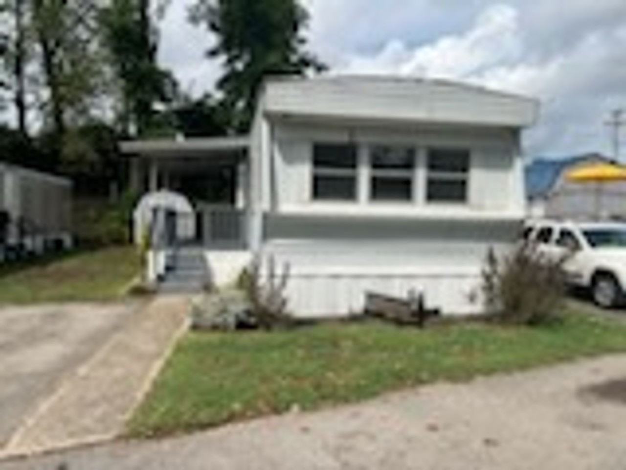 Nitro Valley MHC - Photo 5 of 25