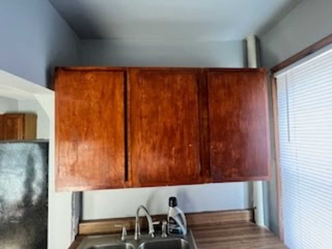 2146 S Aldrich St - Photo 2 of 13