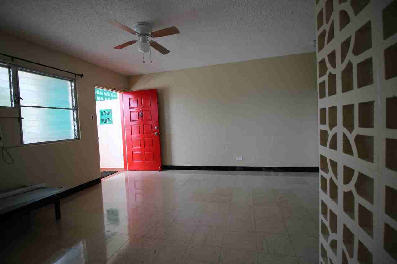 Lee Family Apartments - Photo 2 of 12